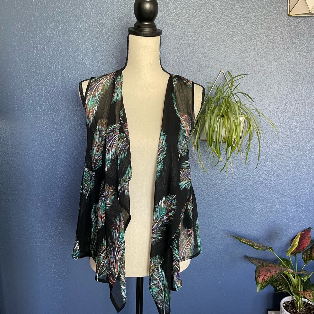 NEW Waterfall vest with feather print! - size small
